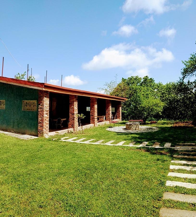 ホテル Omsi House テラヴィ エクステリア 写真