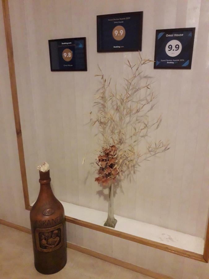 ホテル Omsi House テラヴィ エクステリア 写真